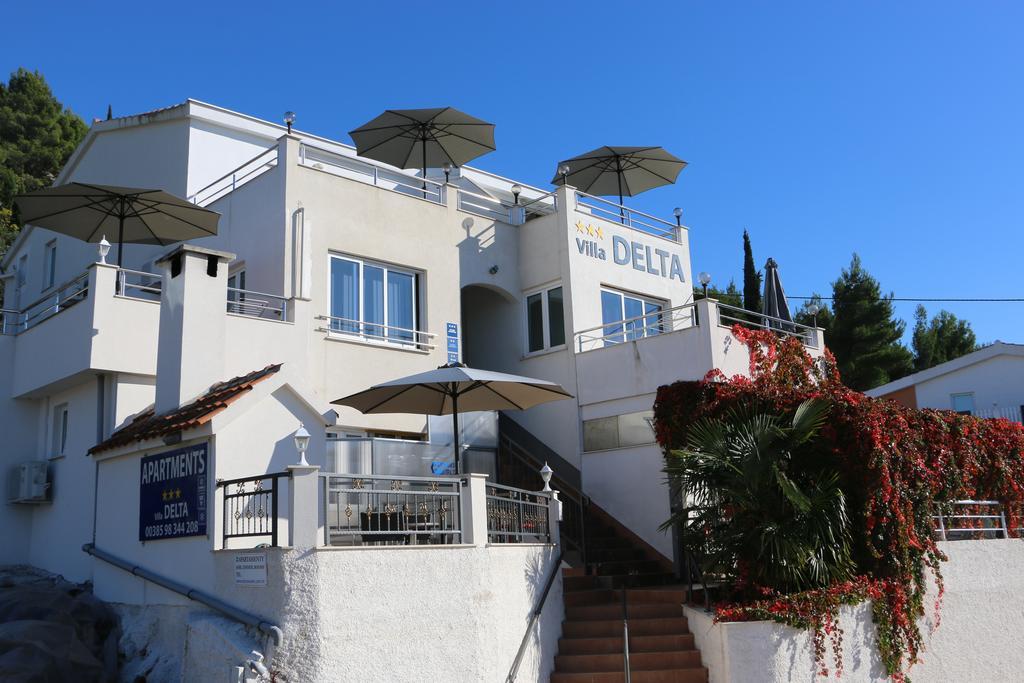 Villa Delta Apartments Blace Exteriör bild