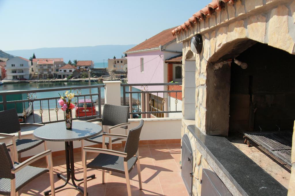 Villa Delta Apartments Blace Rum bild